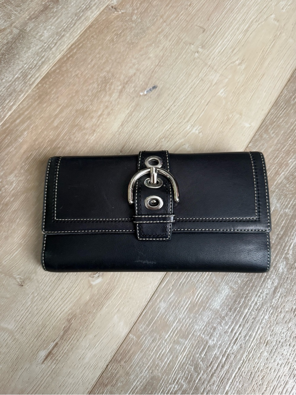 Y2K Coach soho large wallet genuine leather black